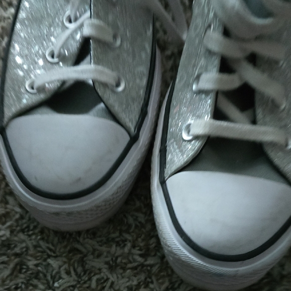 Converse Sparkly Silver Leopard Print High-Top Sneakers - Picture 5 of 5